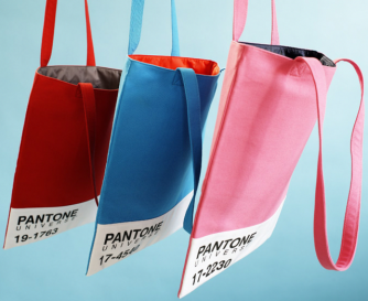 Pantone dai numeri alle Boutique