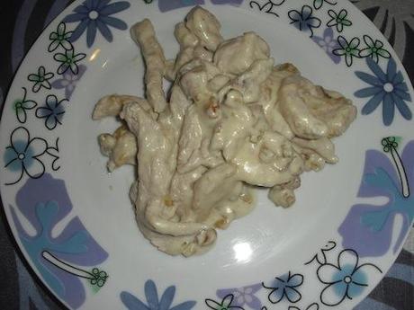 pollo-noci