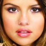 Selena Gomez, da eroina Disney (come Miley Cyrus) a icona sexy