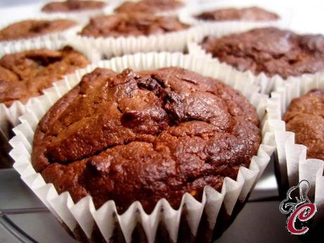 Muffin con fichi, noci e quell'ingrediente segreto che... stupisce: un nuovo esperimento, di dolce vestito