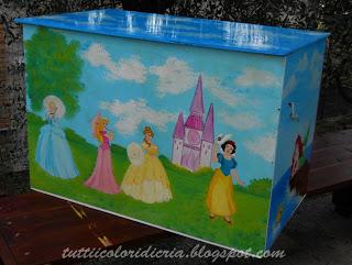 Cassapanca delle principesse Disney