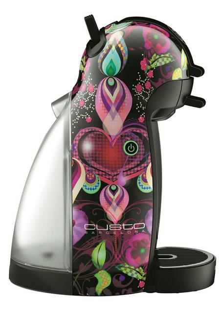 PICCOLO NESCAFÉ DOLCE GUSTO “SALE IN PASSERELLA” PER CUSTO BARCELONA‏