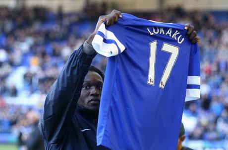 Fulham, Jol: “Ho preferito Bent a Lukaku”