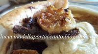 Piccole torte fiorite alla crema di nocciole piemontesi e fichi bianchi del Cilento