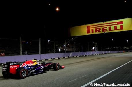 2013-Singapore-GP-S-Vettel-in-FP2