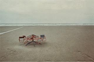 LUIGI GHIRRI: una piccola smagliatura sulla superficie delle cose