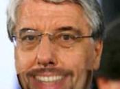 Camera svista mozzafiato: benvenuta omofobia