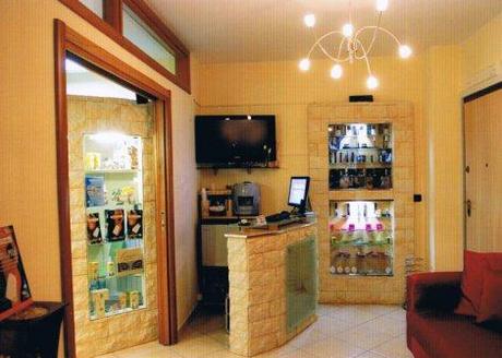 301895_341603019238415_2119799651_n