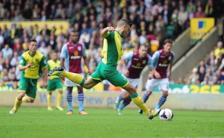 Norwich-Aston Villa 0-1: segna Kozak, Guzan para un rigore