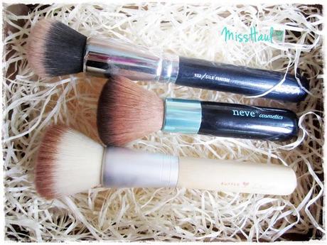 {Come usare il fondo minerale} Neve Cosmetics & Jade Minerals