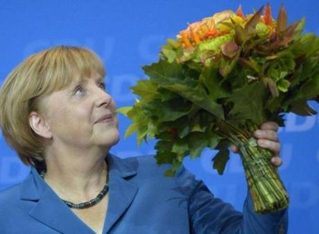 elezioni tedesche 2013 merkel 544x400 ELEZIONI TEDESCHE 2013: MERKEL STRAVINCE, MA COALIZIONE INEVITABILE