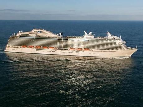 Guasto ai motori della nuova Royal Princess in navigazione nel Mediterraneo. Annullata la crociera