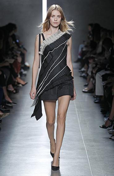 Milano Women’s FW s/s 2014: l’eleganza firmata Tomas Maier per Bottega Veneta PR Looks - Women's SS14_look 16 Low
