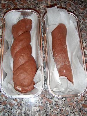 Pane al cacao e cannella per la prima colazione