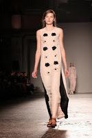 Milano Moda Donna: Andrea Incontri P/E 2014