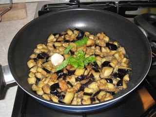 Calzone alle melenzane