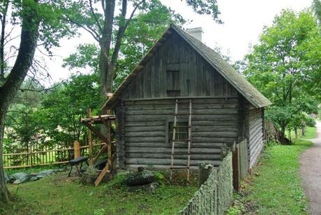 Estonia - le tipiche case in legno