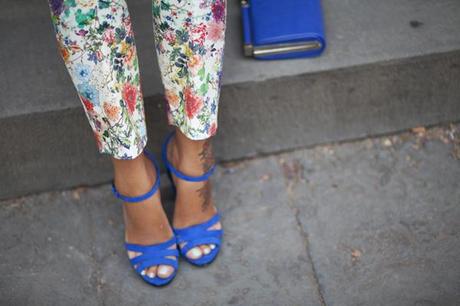 smilingischic, fashion bog, bye bye summer, flowers pants, heart, dettagli scarpe con tacco largo, bluette, zara 