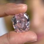 Diamante rosa da 60 mln di dollari all'asta da Sotherby's04