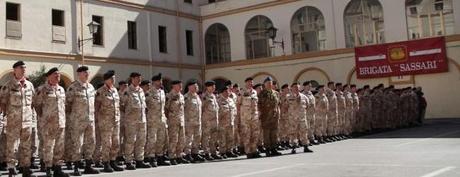 Sassari/ COMFOTER. Visita del Comandante delle Forze Operative Terrestri alla Brigata “Sassari”