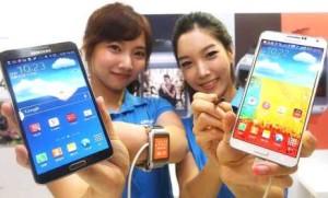 Samsung introduces smartwatch in Seoul