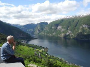 Un tè nella Norvegia dei fiordi fiordi Norvegia