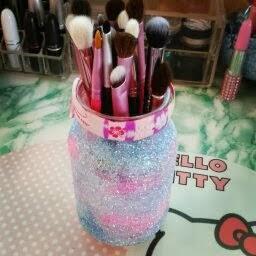 IDEA PORTA PENNELLI / DIY MAKE UP BRUSH HOLDER