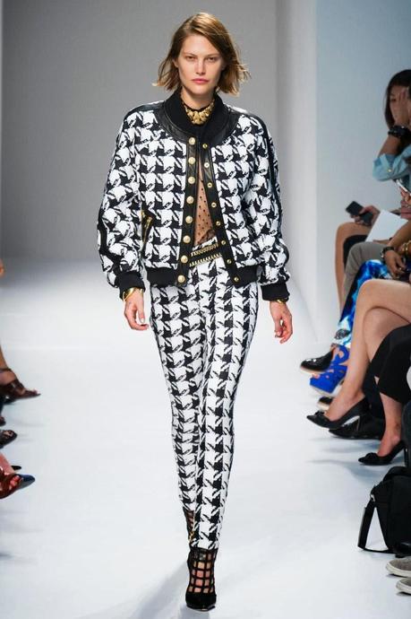 PFW : Il glamour anni 80 di Balmain e gli involucri metallici di Lanvin