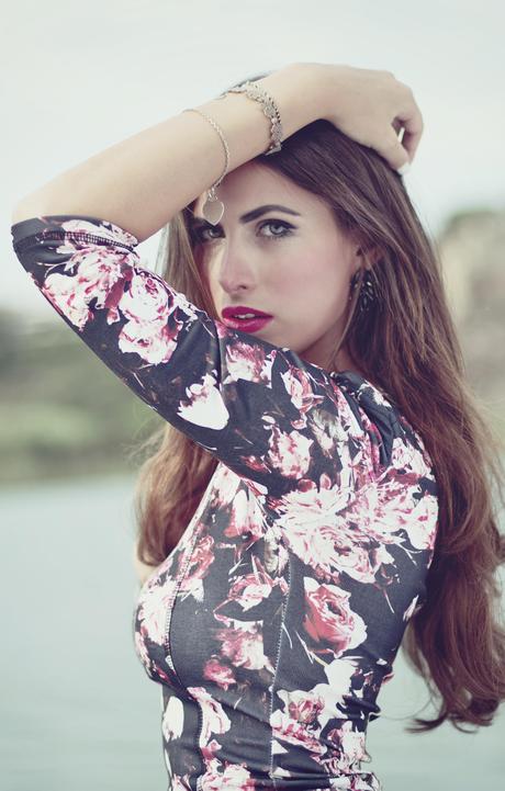 lovehandmade_2013_outfit fashion blog_bodycon floral dress H&M_Sergio Rossi heels