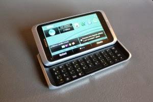 Recensione del Nokia E7-00