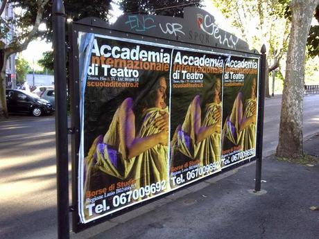 Accademia Internazionale di Teatro di Roma. Vi iscrivereste ad un corso da chi si promuove in maniera totalmente pirata e abusiva?