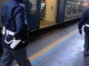 Treno Torino-Genova Studentessa aggredita scompartimento