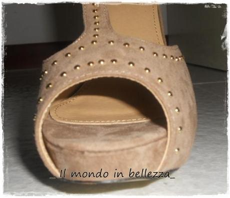 Pazza per le scarpe.... altissime! :)