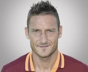 Totti mostra il suo entusiasmo per le sei vittorie consecutive