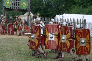 Roman_legion_at_attack_3