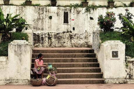 Indietro nel Tempo a Luang Prabang, Laos (in 14 Foto)