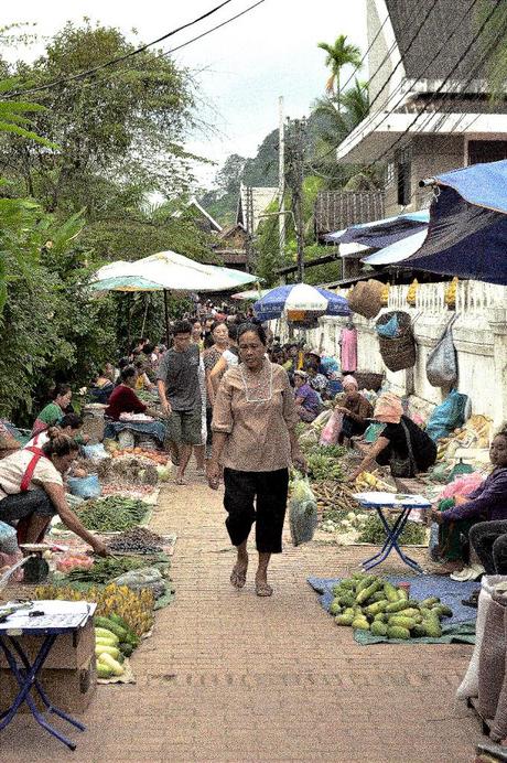 Indietro nel Tempo a Luang Prabang, Laos (in 14 Foto)