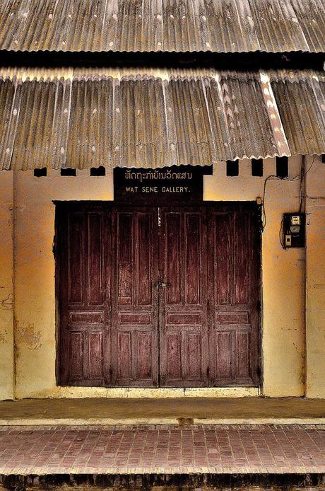 Indietro nel Tempo a Luang Prabang, Laos (in 14 Foto)