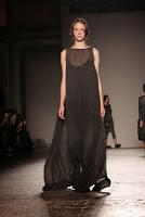 Milano Moda Donna: Uma Wang P/E 2014