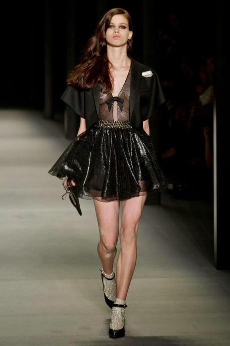 PFW: Le ferie prolungate di Saint Laurent