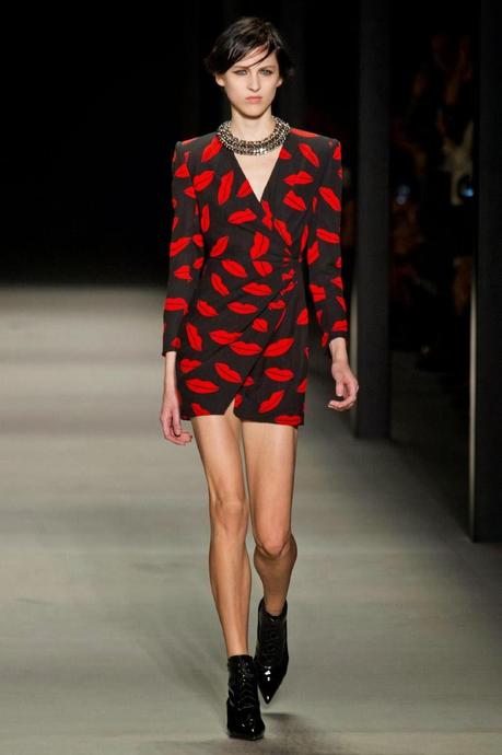 PFW: Le ferie prolungate di Saint Laurent