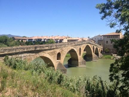 Puente la Reina, Cammino di Santiago