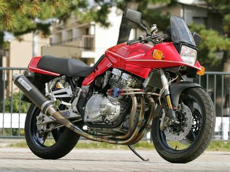 Suzuki GSX 1100 S Katana #2 by Advantage