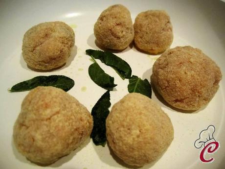 Polpette di rana pescatrice e salmone affumicato con fichi caramellati: lotta all'ultima forchettata