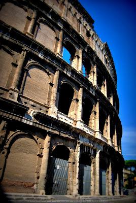 Roma. Dal Colosseo all'arco di Costantino.