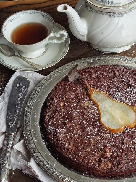 Autunno: torta di cioccolato, pere e cous cous