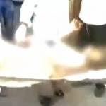 India: litigano per un aquilone, ragazzo di 12 anni bruciato vivo (Video)