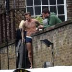 David Beckham in biancheria intima sui tetti di Londra per H&M03