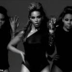 Fidanzati festeggiano proposta matrimonio imitando Single Ladies di Beyoncé 06