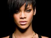 Rihanna risponde colpi sensualità Miley Cyrus Ecco scandaloso video Pour